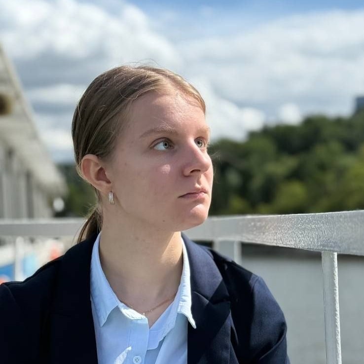 Анна Крылова